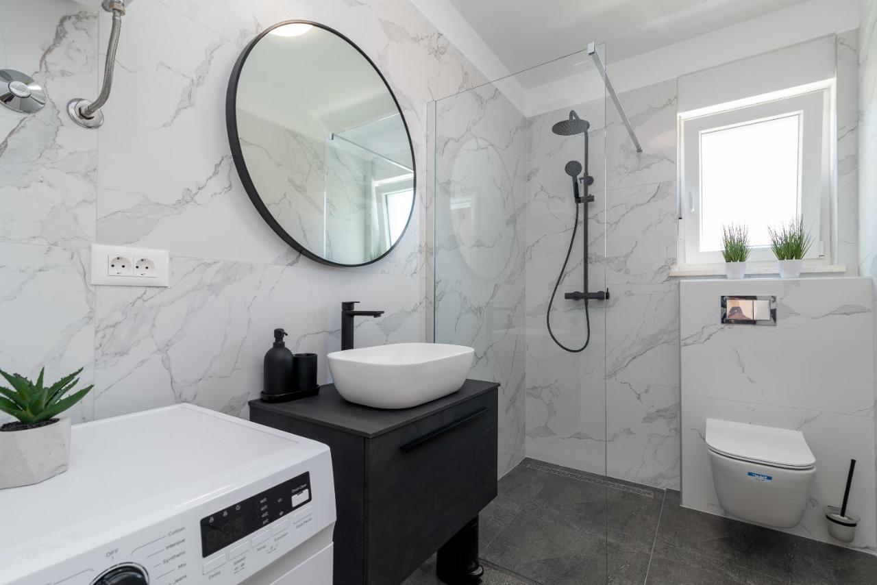 Infinity Residence Трогир Экстерьер фото
